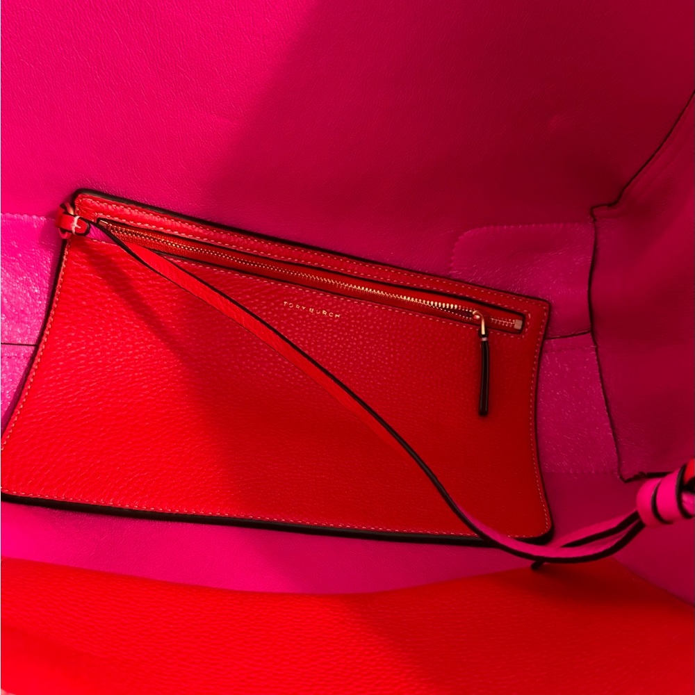 Tory Burch Large Brilliant Red/Crazy Pink Leather Pebbled Tote - Picture 4 of 12